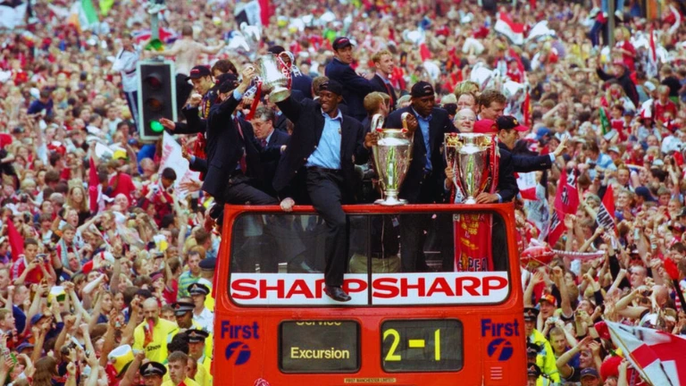 H Lionsgate σχεδιάζει σειρά για Manchester United!